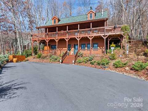 194 Stable Lane, Maggie Valley, NC 28751