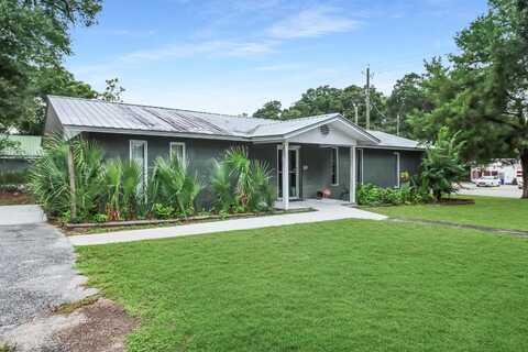 10 S 4Th Street, DeFuniak Springs, FL 32435