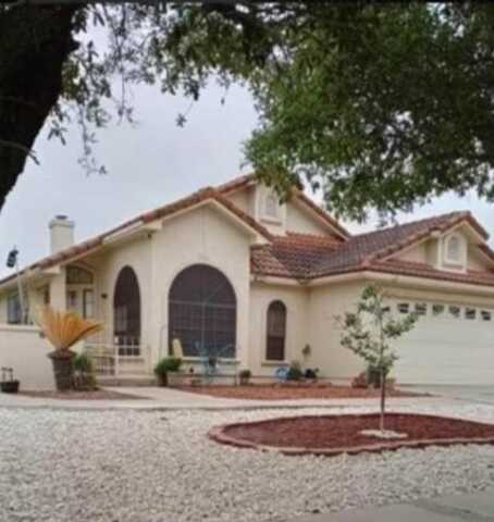 2114 Romel, Eagle Pass, TX 78852