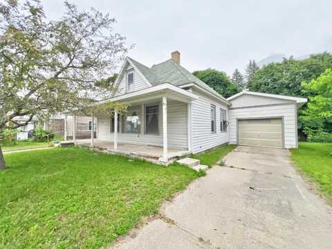 307 S Michigan Avenue, Manton, MI 49663