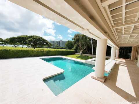 1077 Waiholo Street, Honolulu, HI 96821