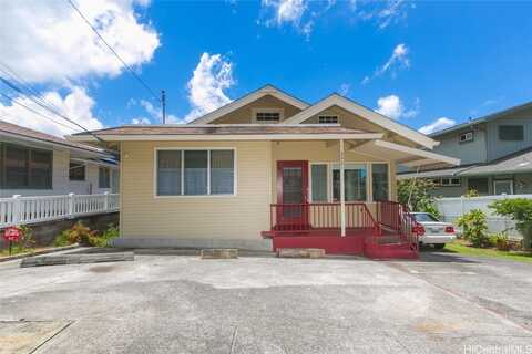 2521 Waolani Avenue, Honolulu, HI 96817