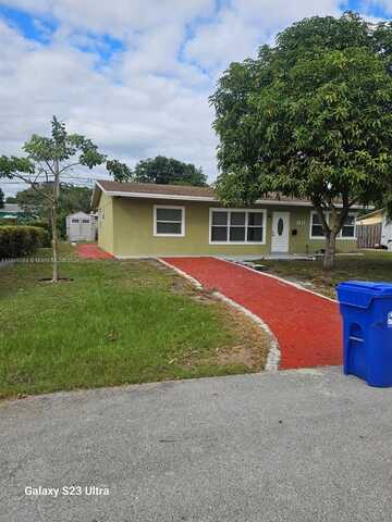 1611 NE 32nd Pl, Pompano Beach, FL 33064