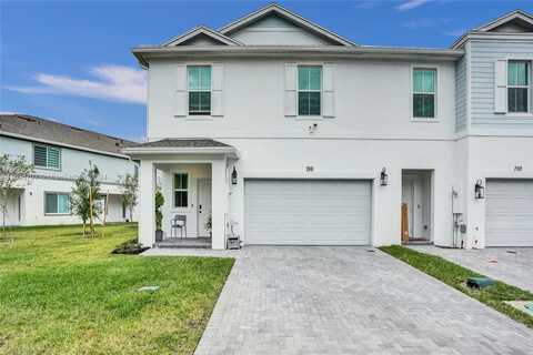 798 NE Trailside Run, Port Saint Lucie, FL 34983