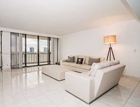 1000 Island Blvd, Aventura, FL 33160