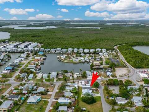 340 PEAR TREE AVENUE, Goodland, FL 34140