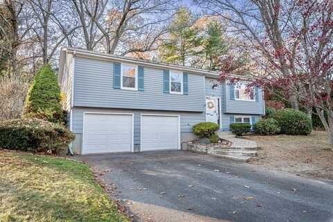 191 Boulder View Dr, Warwick, RI 02886