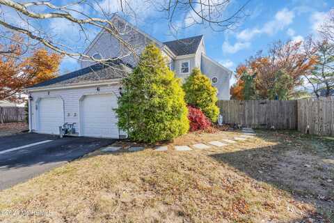 6 Frost Court, Freehold, NJ 07728