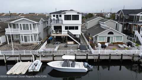 211 Bay Beach Way, Lavallette, NJ 08735