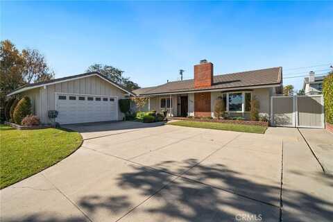 11481 Wembley Road, Los Alamitos, CA 90720