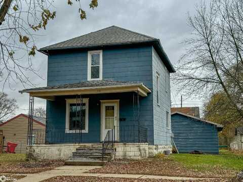 308 1st Street SW, Hampton, IA 50441