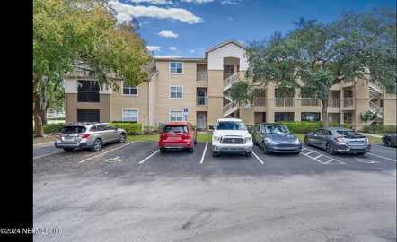 19 ARBOR CLUB Drive, Ponte Vedra Beach, FL 32082