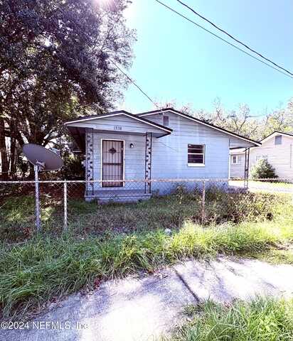 1930 W 6TH Street, Jacksonville, FL 32209