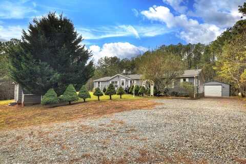 853 Stansbury Mountain Road, Copperhill, TN 37317