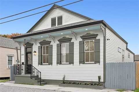 2727 MARAIS Street, New Orleans, LA 70117