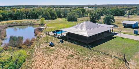 384 Union Point Road, Jacksboro, TX 76458