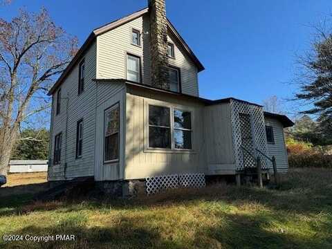 110 Coral Lane, Mount Pocono, PA 18344