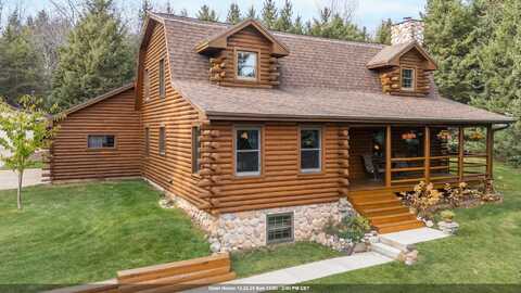 8467 SAMUEL Drive, LARSEN, WI 54947