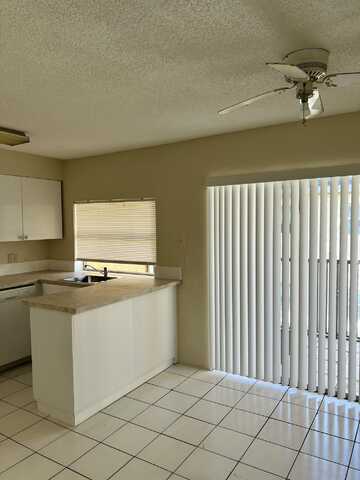 4413 Treehouse Lane, Tamarac, FL 33319