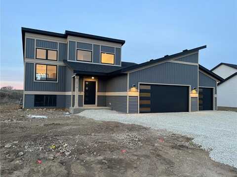 2210 Elk Run Drive SE, Pine Island, MN 55963