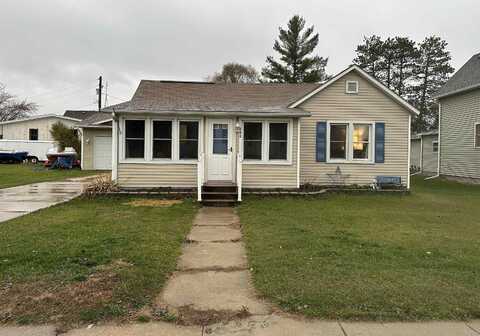 208 E Chestnut Street, Pardeeville, WI 53954