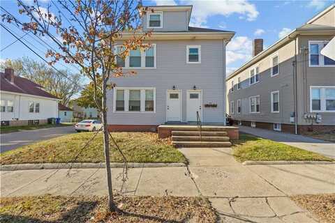 606 River Avenue, Providence, RI 02908