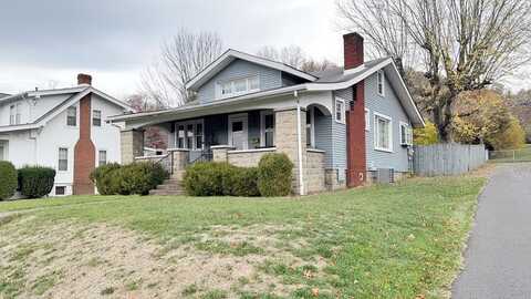 24 Greenwood Ave, Wheeling, WV 26003