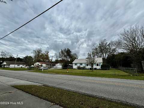 307 Greenville Avenue, Wilmington, NC 28403