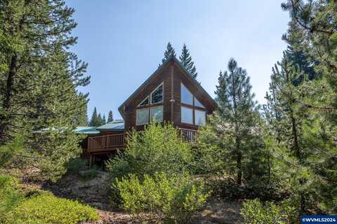 141051 Lolah St, Crescent Lake, OR 97733