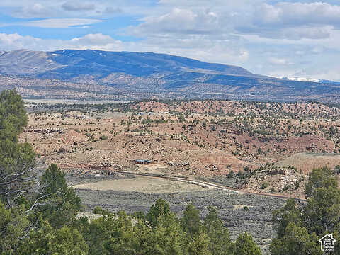 S Lower Red Creek Rd, Fruitland, UT 84027