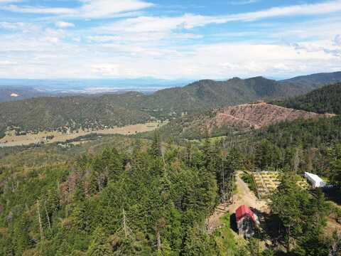 Galls Creek Road, Central Point, OR 97502