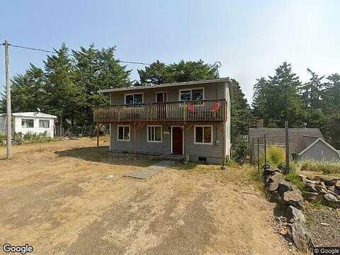 3Rd St, Cloverdale, OR 97135