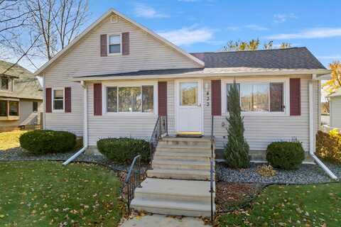 Main, LA CRESCENT, MN 55947