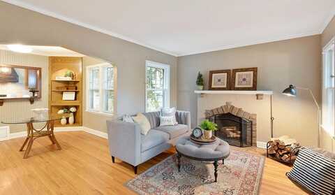 Ewing, MINNEAPOLIS, MN 55410