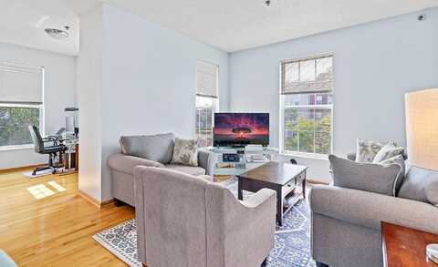 Bryant, MINNEAPOLIS, MN 55411