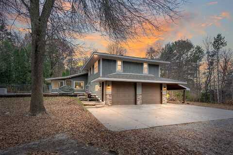 317Th, CAMBRIDGE, MN 55008
