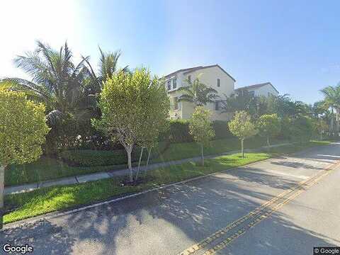 1St, PEMBROKE PINES, FL 33029