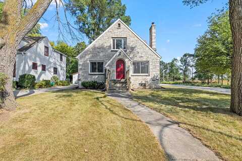 105Th, MILWAUKEE, WI 53225