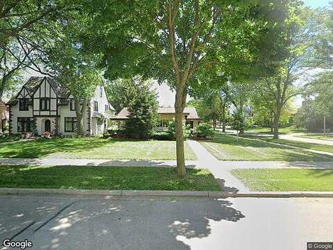 Kensington, MILWAUKEE, WI 53211