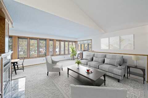Rose, SAINT PAUL, MN 55113