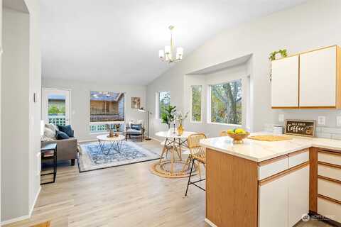37Th, AUBURN, WA 98002
