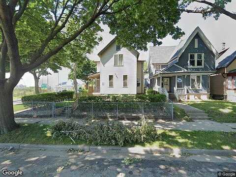 36Th, MILWAUKEE, WI 53208