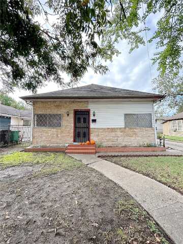 Avenue F, HOUSTON, TX 77011