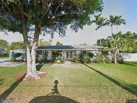 70Th, PINECREST, FL 33156