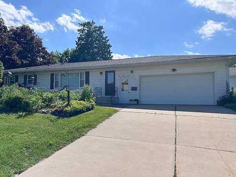 Pine, CALEDONIA, MN 55921