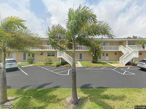 1St, BOYNTON BEACH, FL 33435