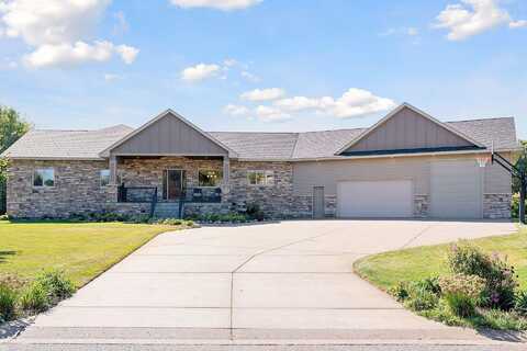 148Th, ANDOVER, MN 55304