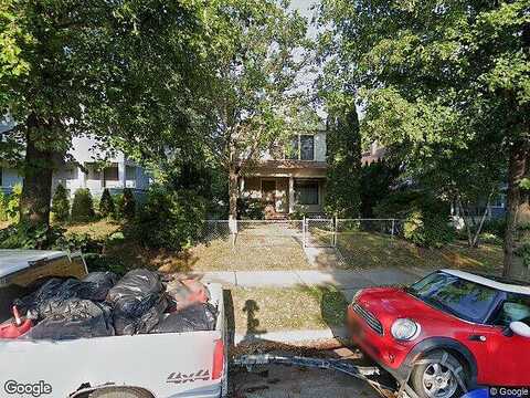 Queen, MINNEAPOLIS, MN 55412