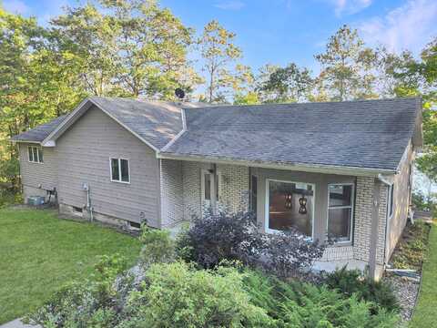 Bay, LONGVILLE, MN 56655