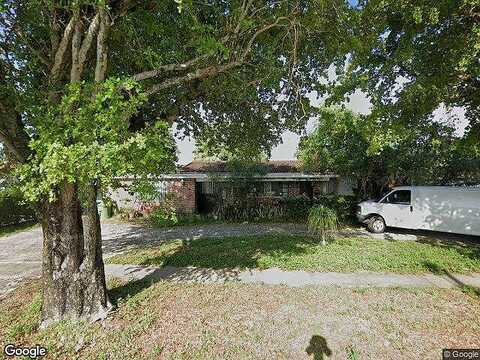 10Th, HIALEAH, FL 33014